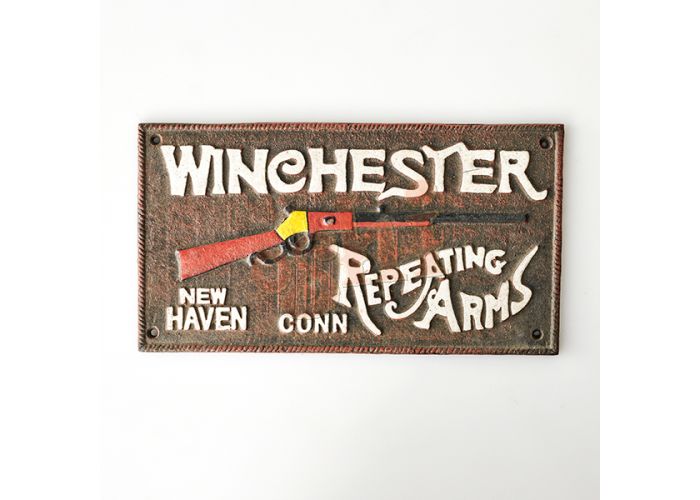 Winchester New Haven Sign Décor