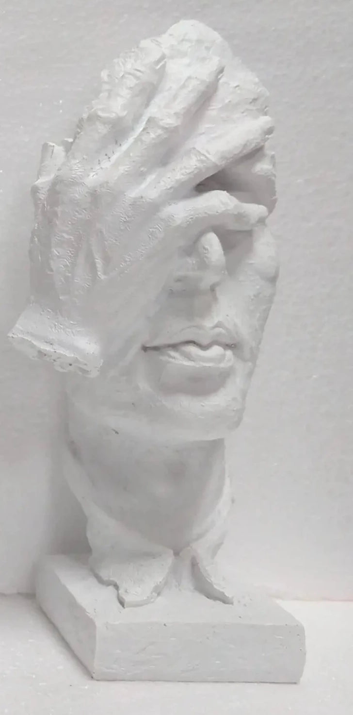 Wise Set White Statue