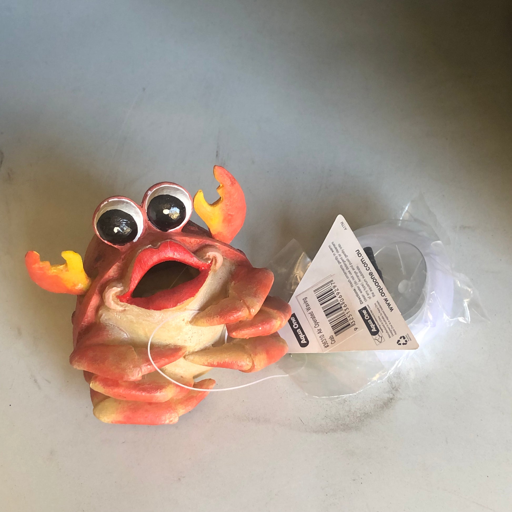 Air Operated Waving Crab Aquarium & Fish Tank