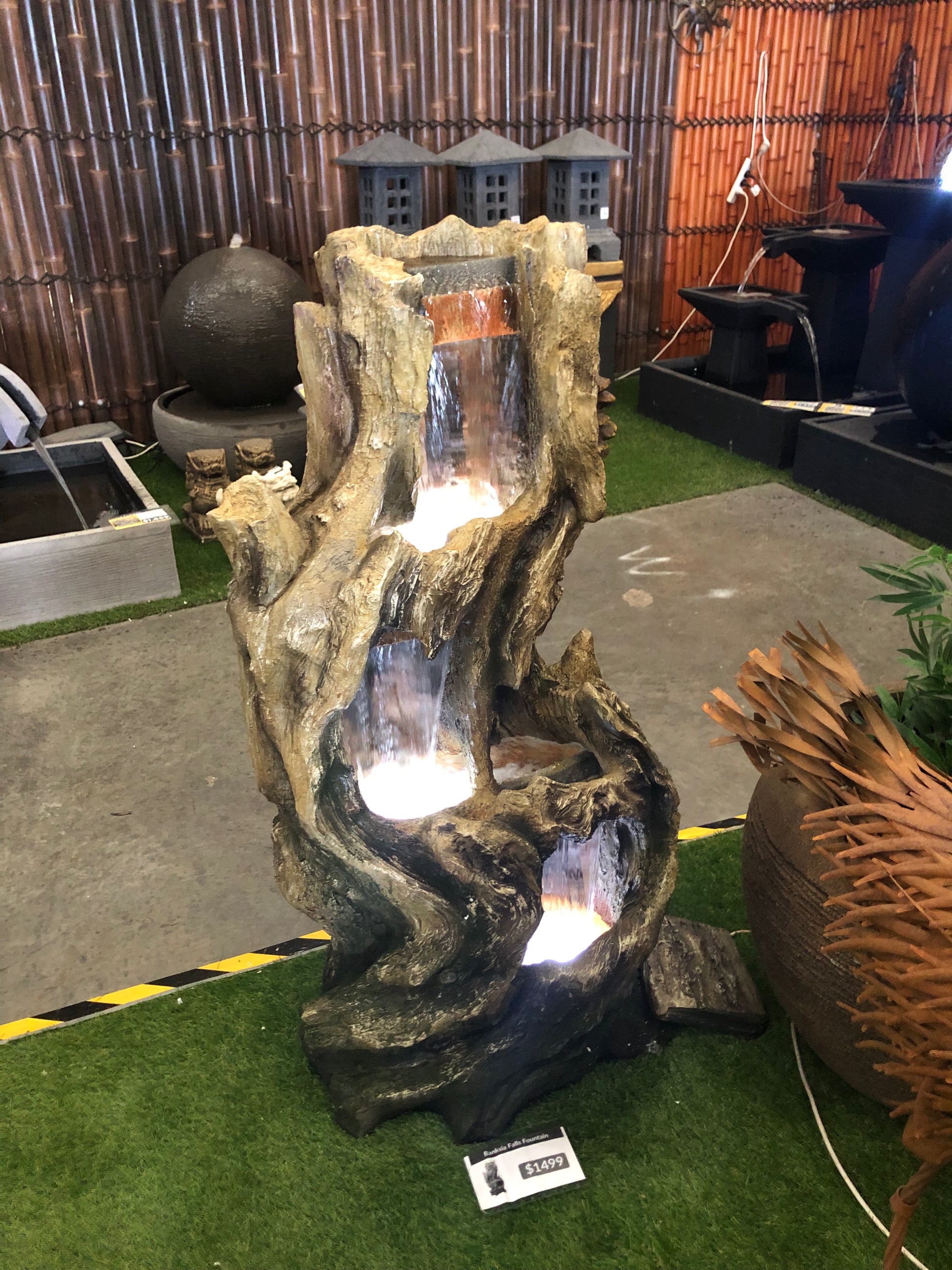 Banksia Falls Fountain Medium Water Feature