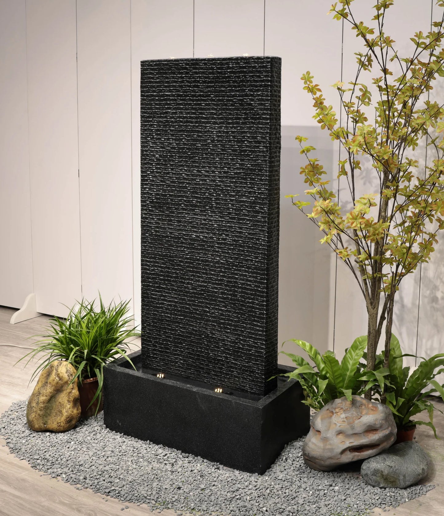 Julia Water Wall Feature