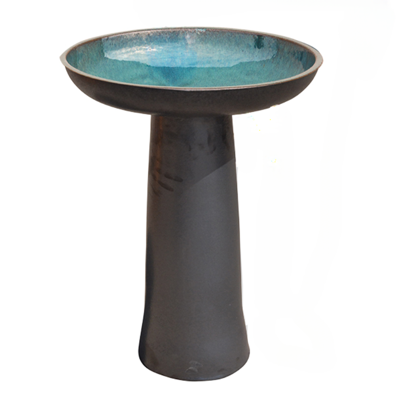 Maestro Birdbath