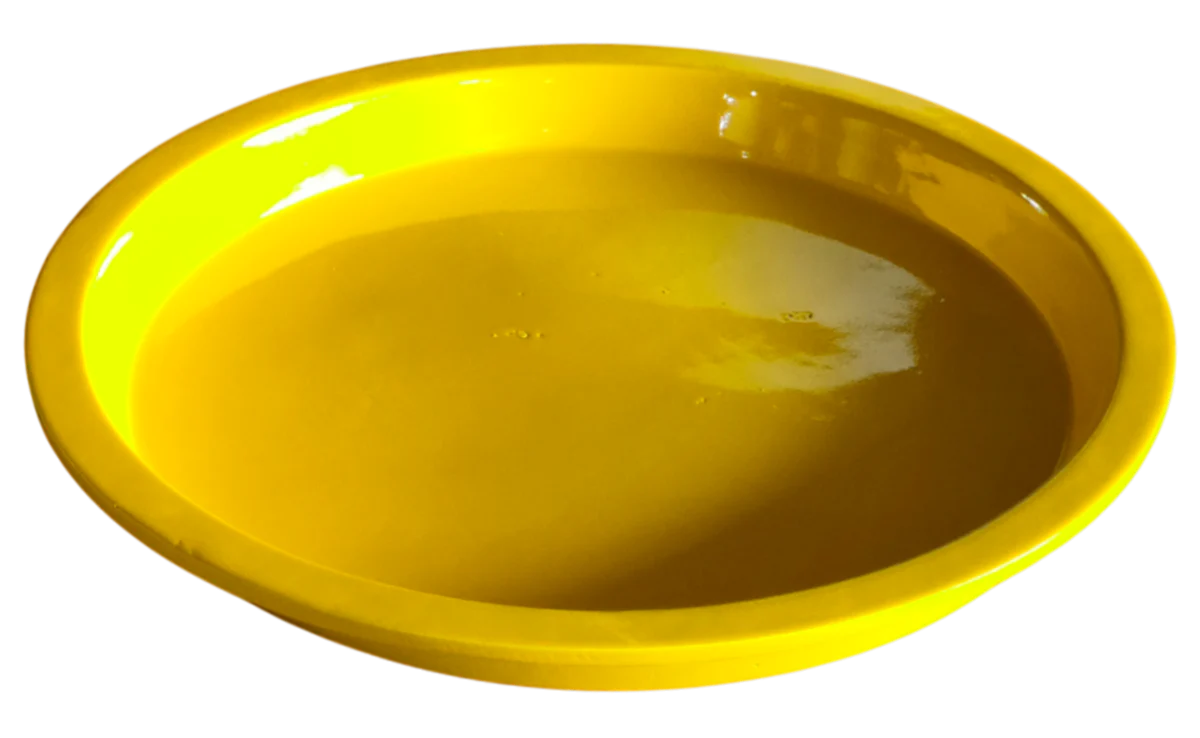 Round Rim Fibreglass Saucer Pot