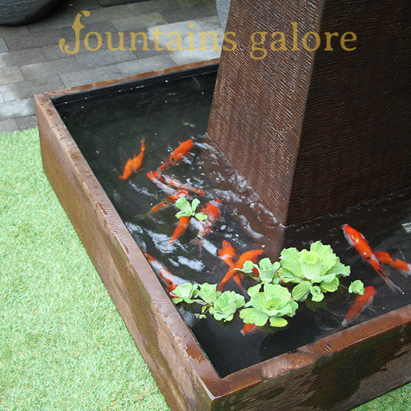 Aquarius Fountain – Large Water Feature  