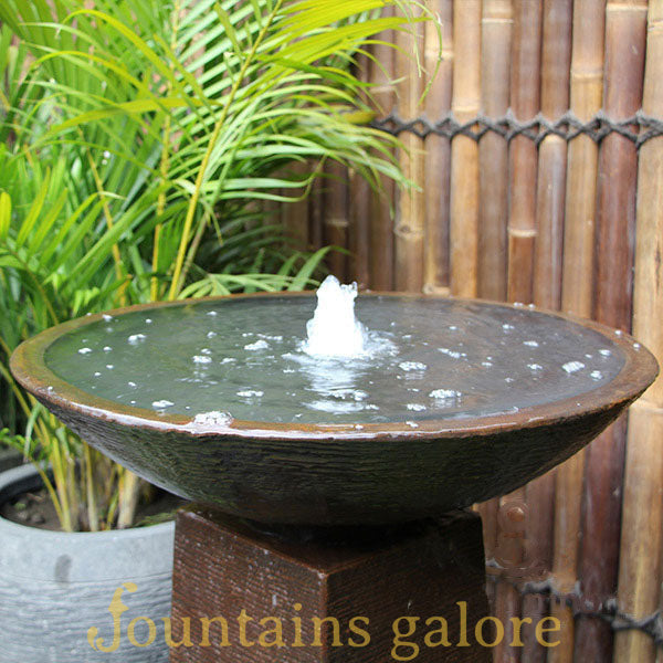 Aquarius Fountain – Medium Water Feature  