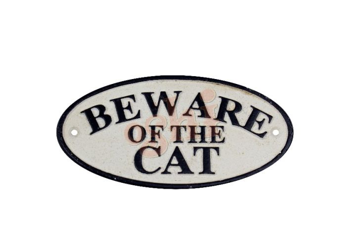 Beware Of The Cat Sign Décor