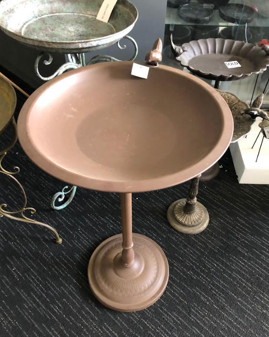 Birdfeeder/ Bath Rustic Brown with Cast Bird Birdfeeder