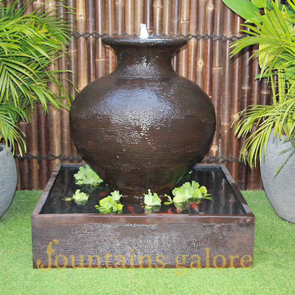 Florentine Fountain Water Feature Rust Standard (240V)