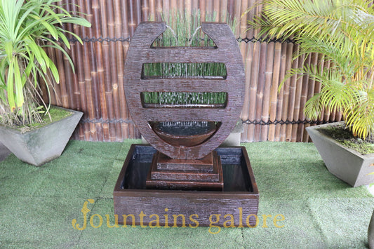 Harp Fountain Water Feature Rust Standard (240V)