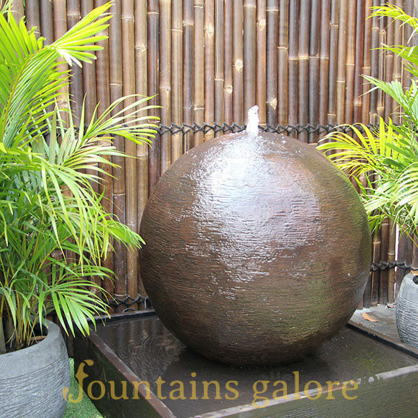 Luna Ball Fountain – Large Water Feature  