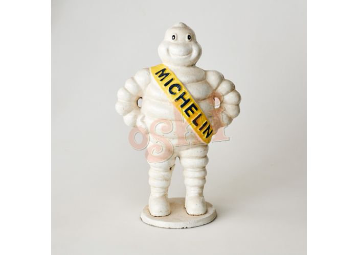 Mich Man Stand on Base Statue