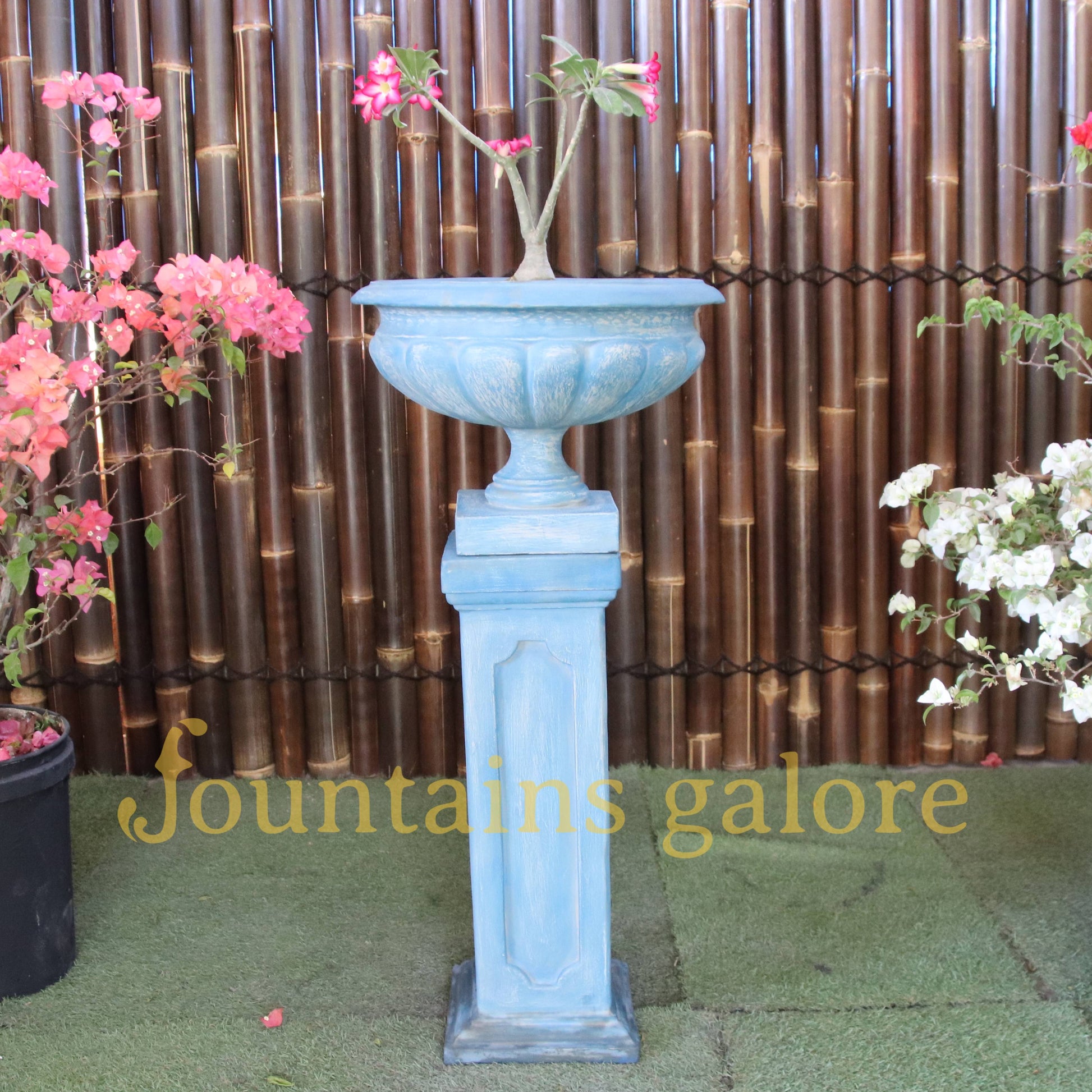 Giordano Urn & Pedestal Urn and Pedestal River Blue 