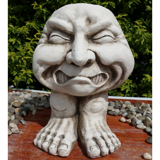 Funny Head & Feet Statue 02 Statue