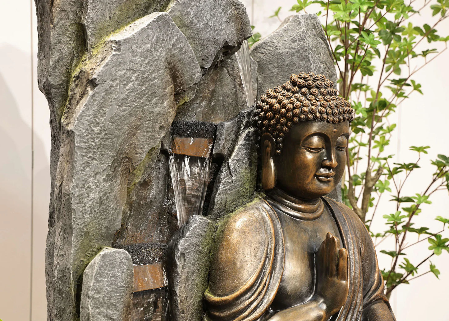 Reflecting Buddha Fountain