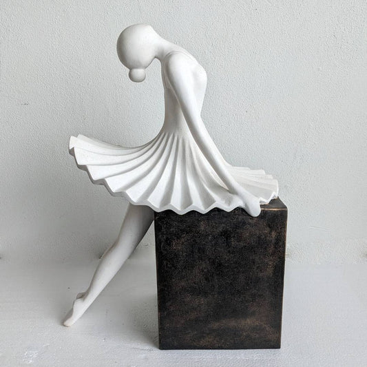 57cm "Nina" Ballet Statue Statue