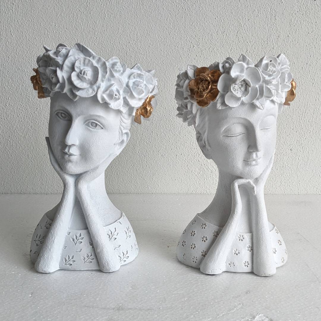 Ariana Planter Pots & Planters