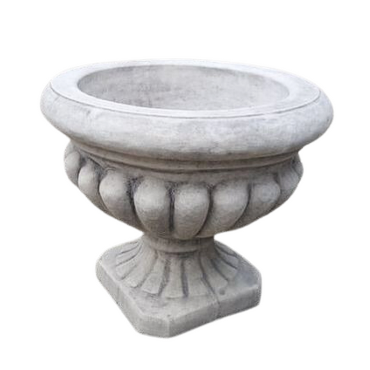 Scallop Urn Urn  