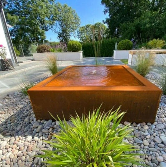 Urban Square Fountain- New Product 2026 Water Feature L1000mm x W1000mm x H400mm Rust