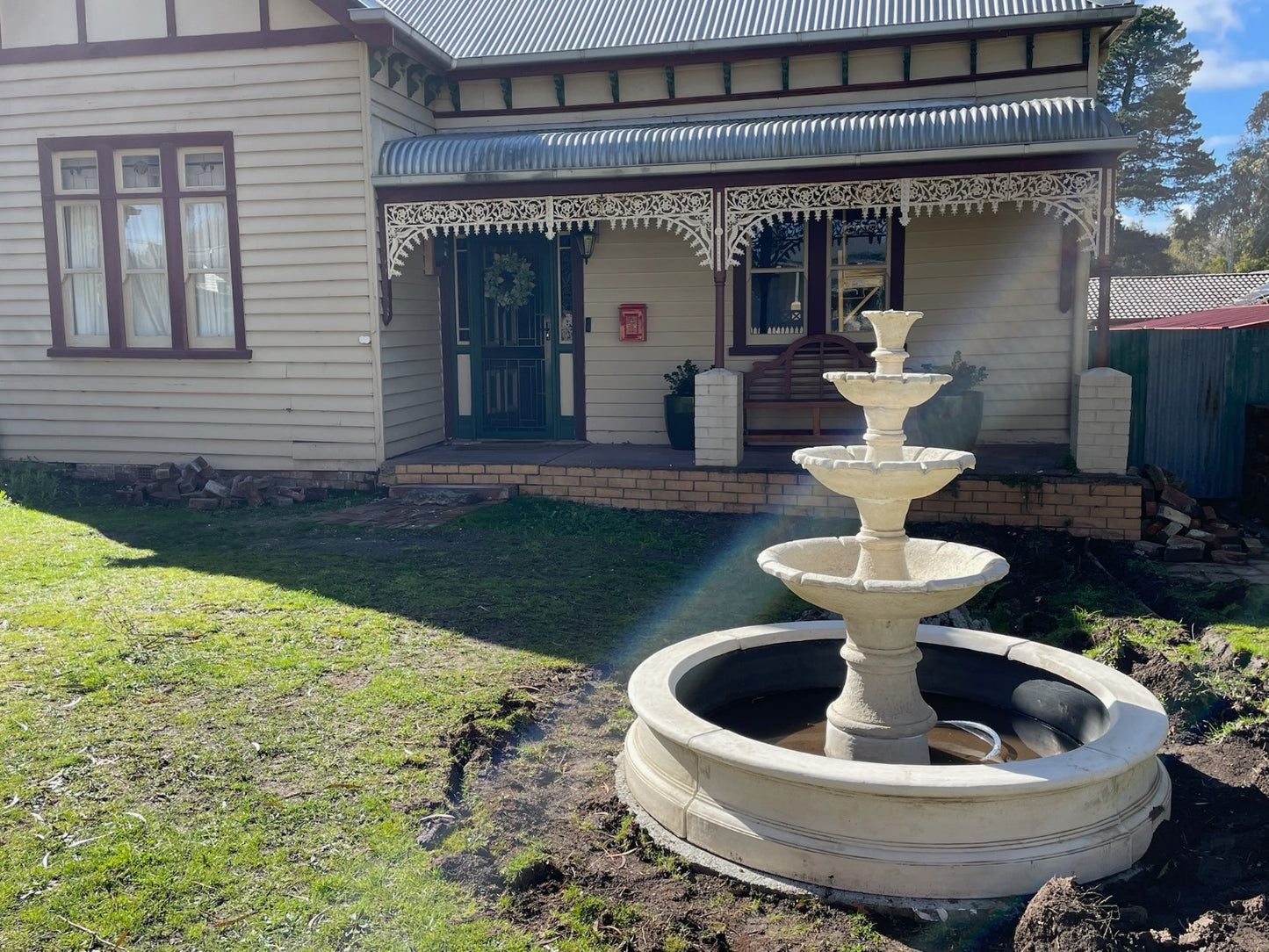 Hampton Fountain Water Feature