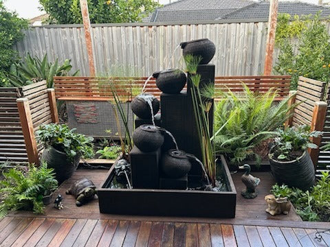 Streaming Pots Fountain – Large Water Feature Standard (240V) Charcoal