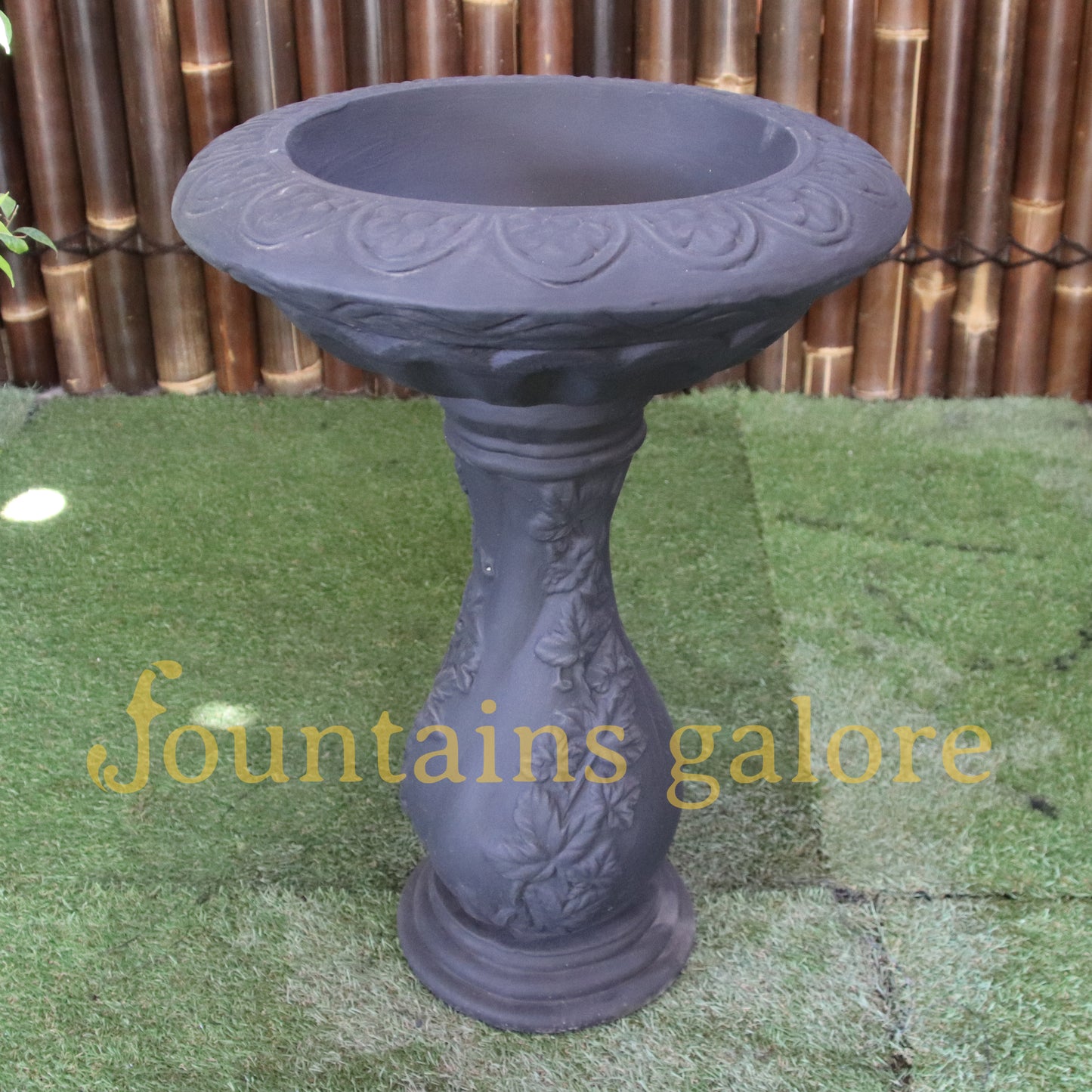 Turin Birdbath