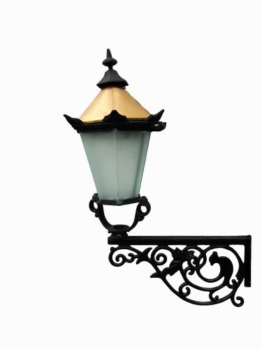 Tudor Wall Lamp   