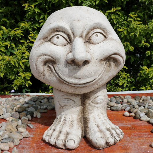 Funny Head & Feet Statue 03 Statue