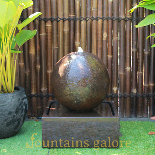 Luna Ball Fountain – Small Water Feature Rust Standard