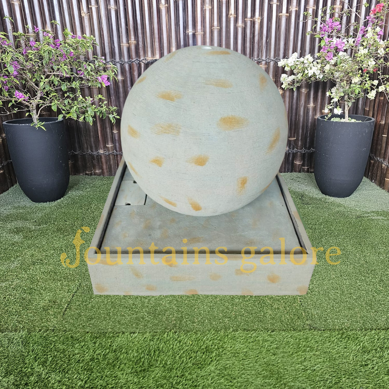Luna Ball Fountain – Large Water Feature Vertigreen Standard (240V)