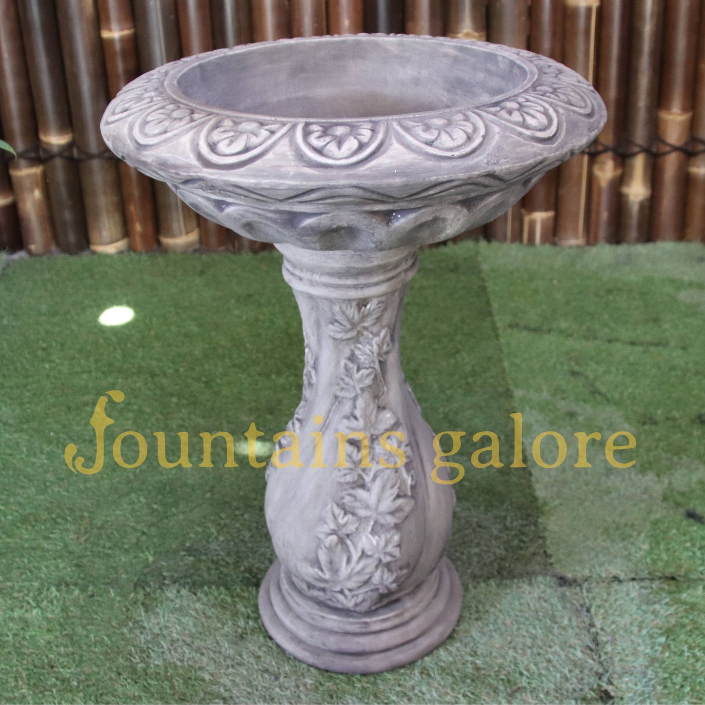 Turin Birdbath