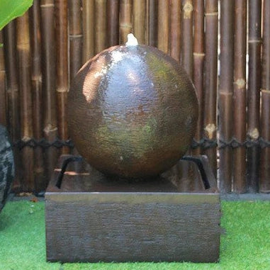 Luna Ball Fountain – Medium Water Feature Standard Rust