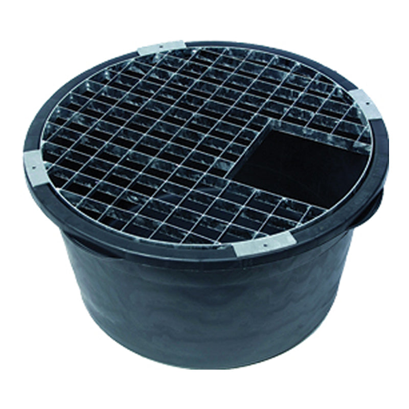 Round Pond with Round Grate Pond  