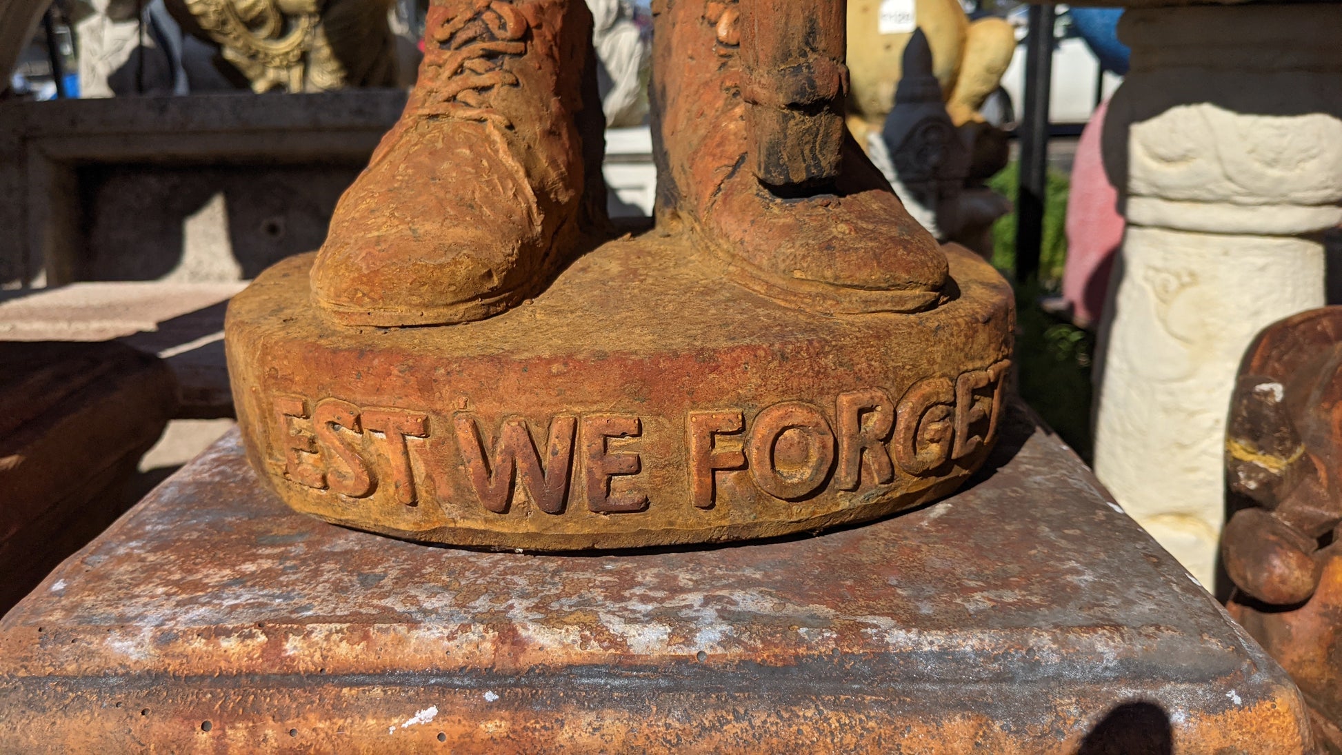 Australian Soldier Statue Statue  