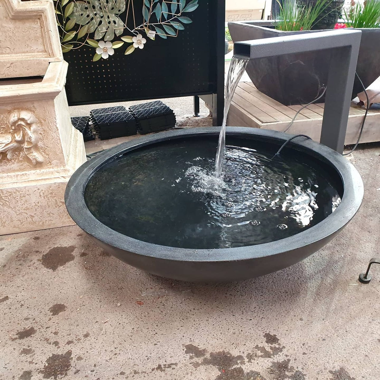 Kai Polystone Water Bowl