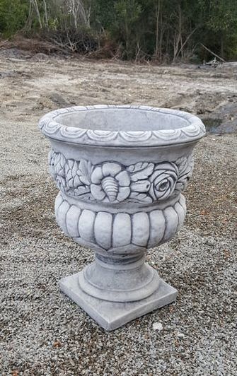 Rose Urn Urn  