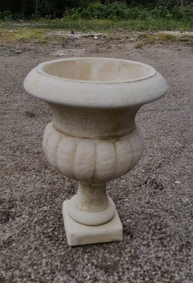 Spring Urn Urn  